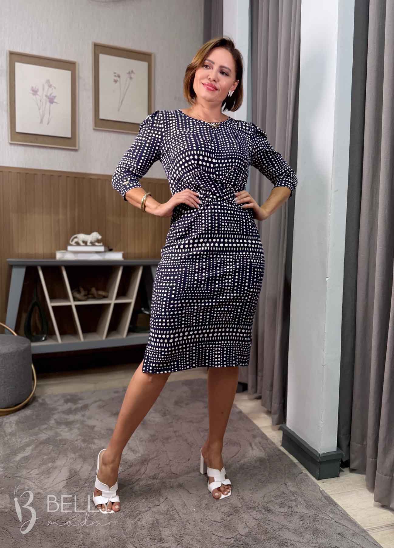 Vestido Lis com Detalhe Torcido Frontal